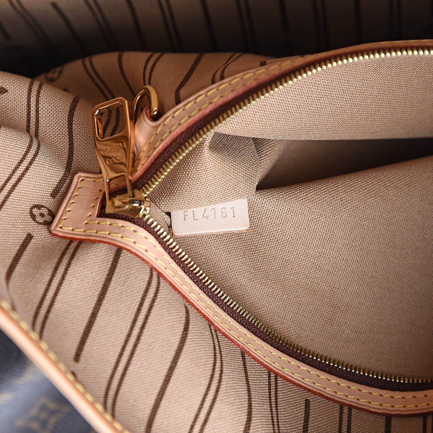 Louis Vuitton Monogram Delightful GM 7 of 13
