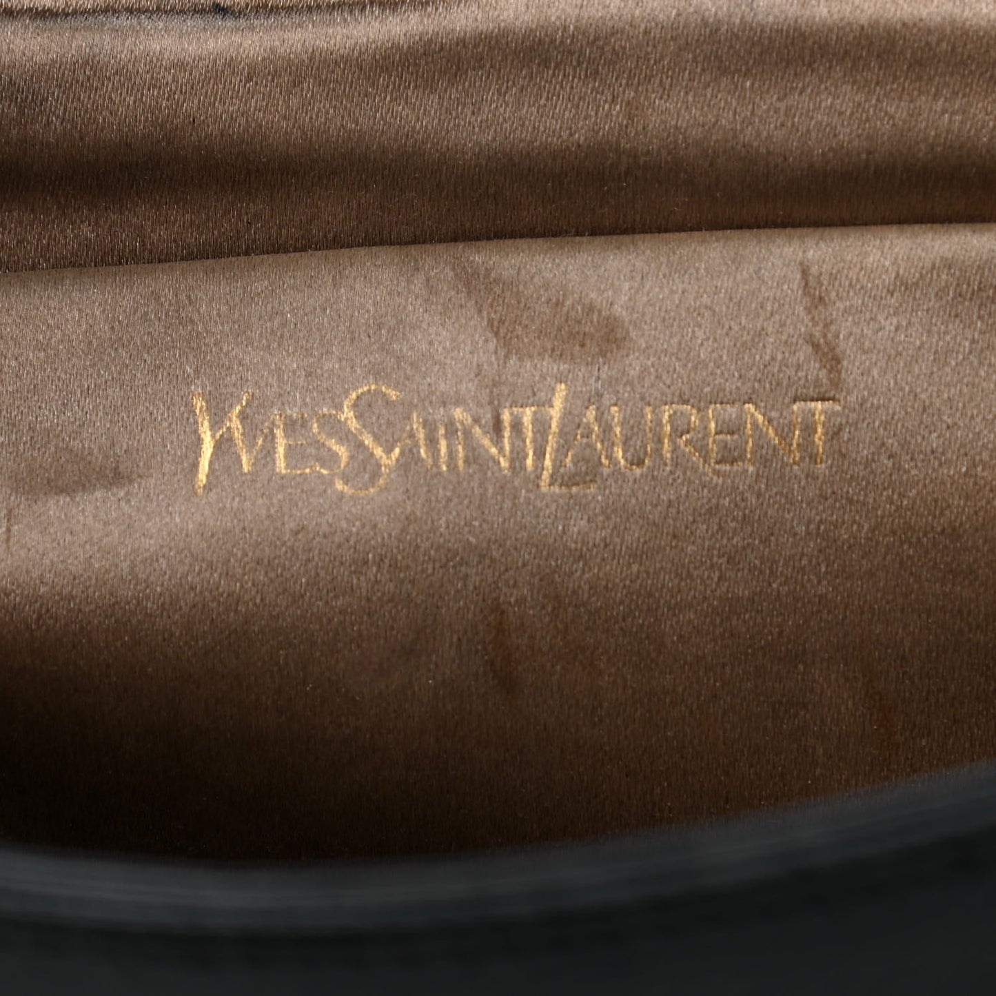 Textured Patent Monogram Large Belle De Jour Clutch Black