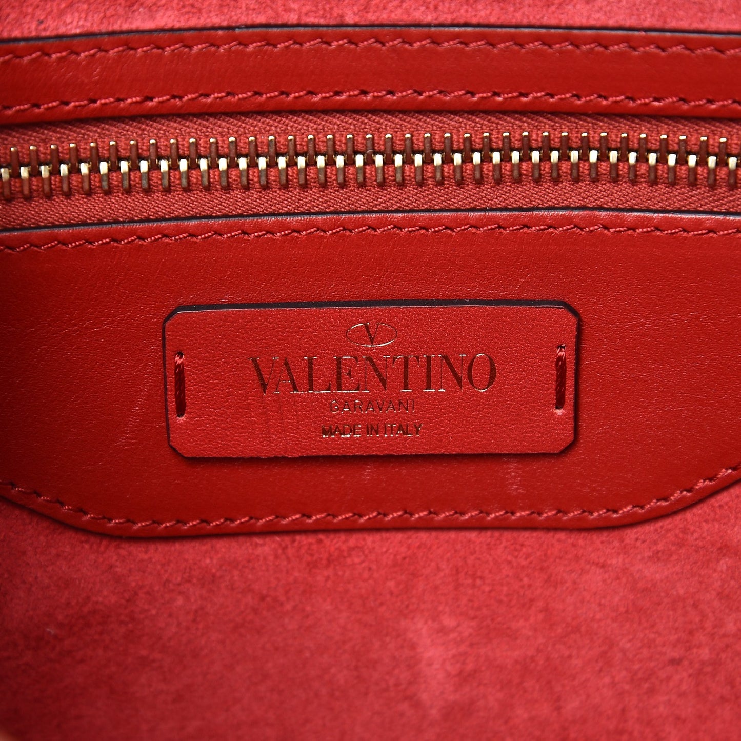 Vitello Groumette Small Rockstud Demilune Shoulder Bag Rosso Valentino