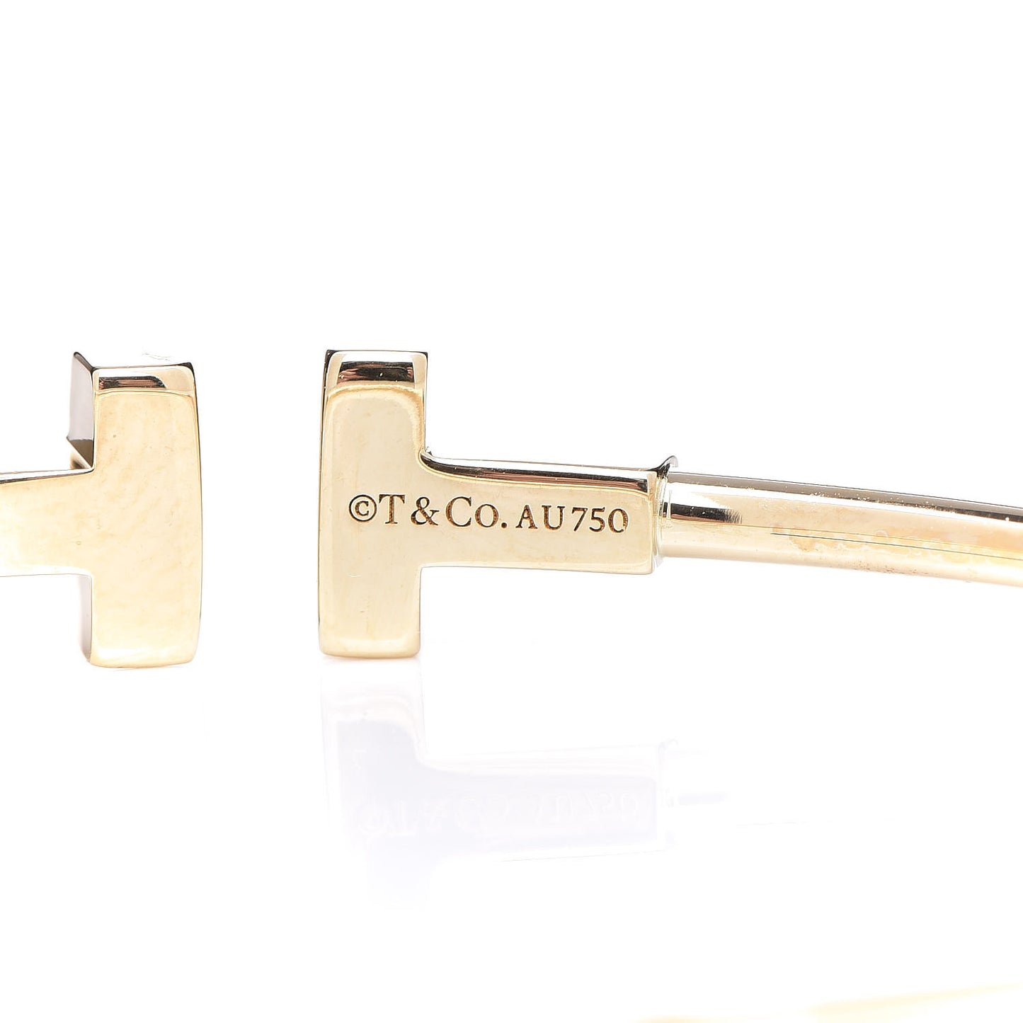 18K Yellow Gold Narrow T Wire Bracelet