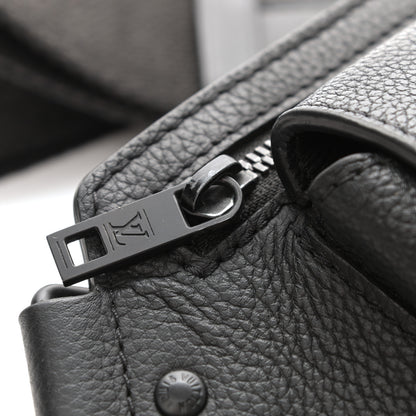 Louis Vuitton Grained Calfskin Aerogram Slingbag Black 8 of 8