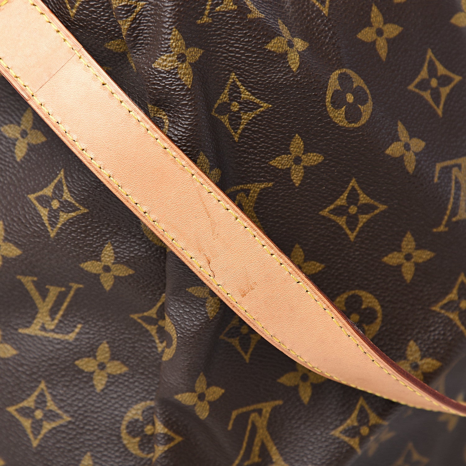 Louis Vuitton Monogram Keepall Bandouliere 55 12 of 19