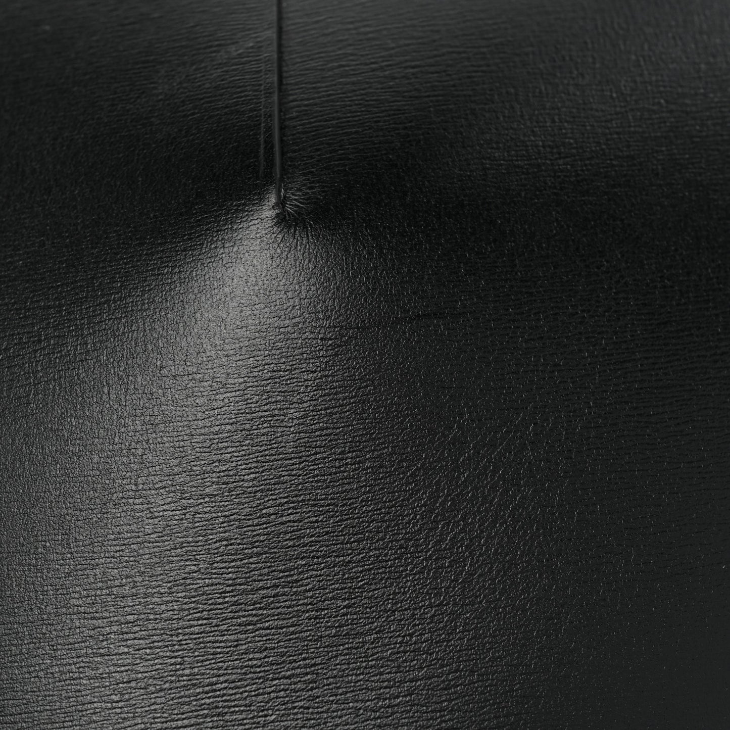 Calfskin Le Coeur Bag Black