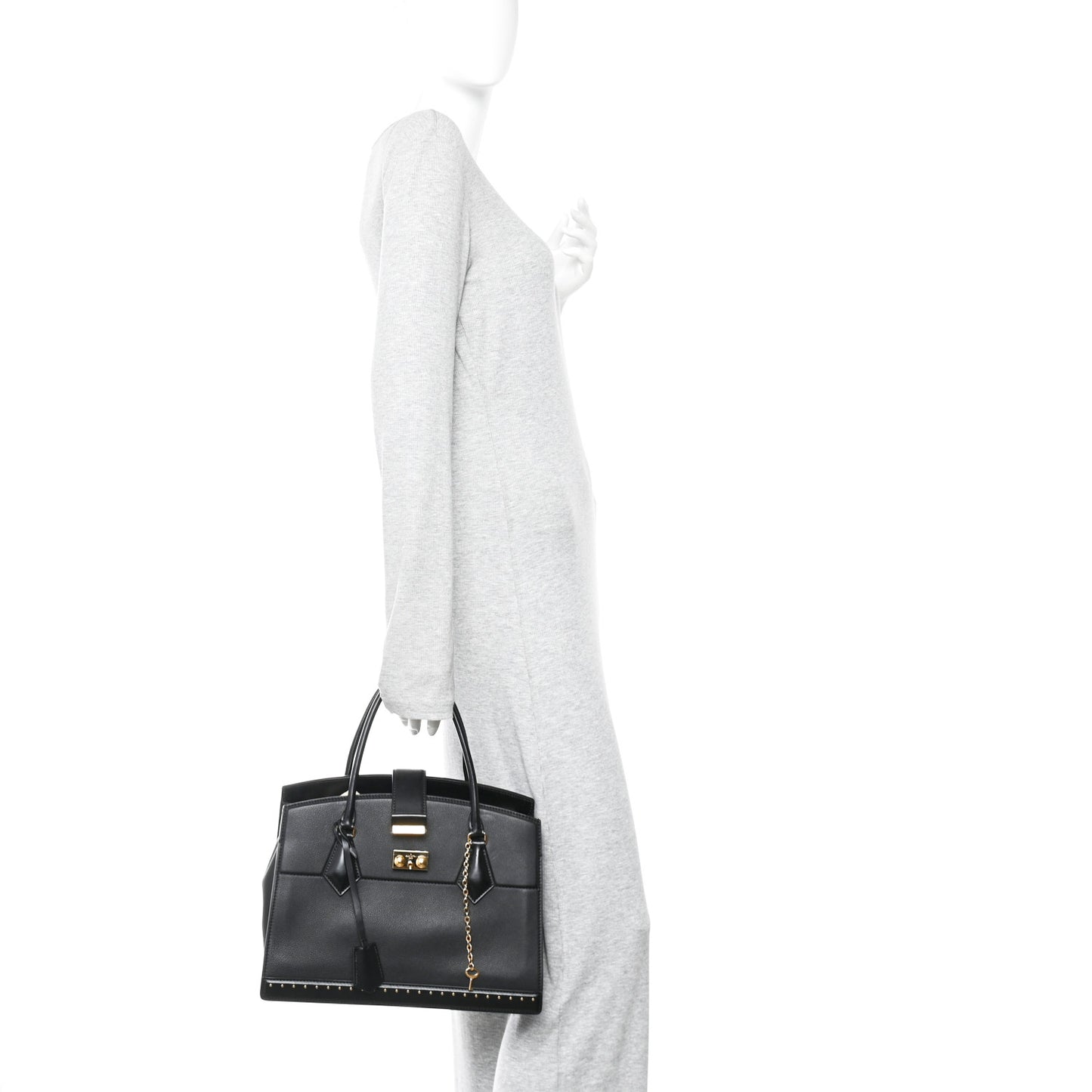 Taurillon Cour Marly MM Black