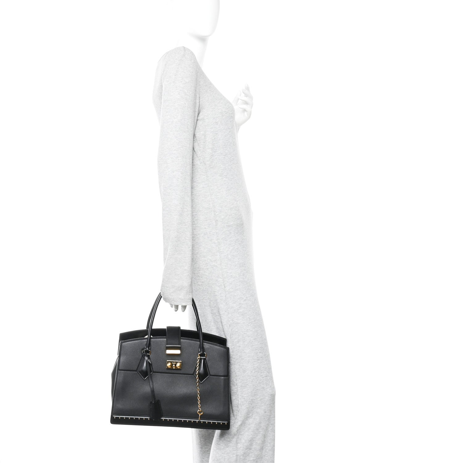 Louis Vuitton Taurillon Cour Marly MM Black 2 of 9