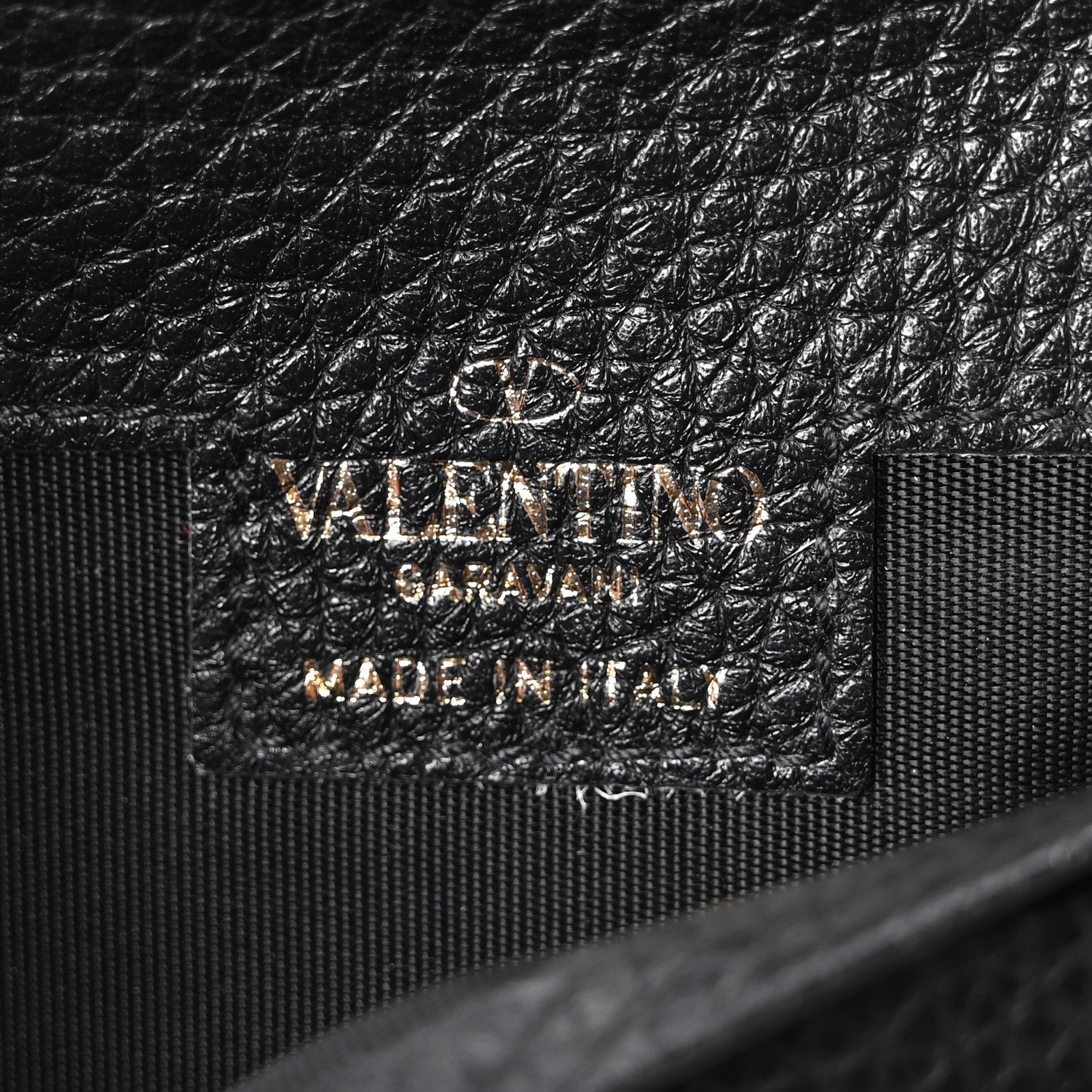 Valentino Garavani Pebbled Calfskin Rockstud Continental Wallet Black 6 of 9