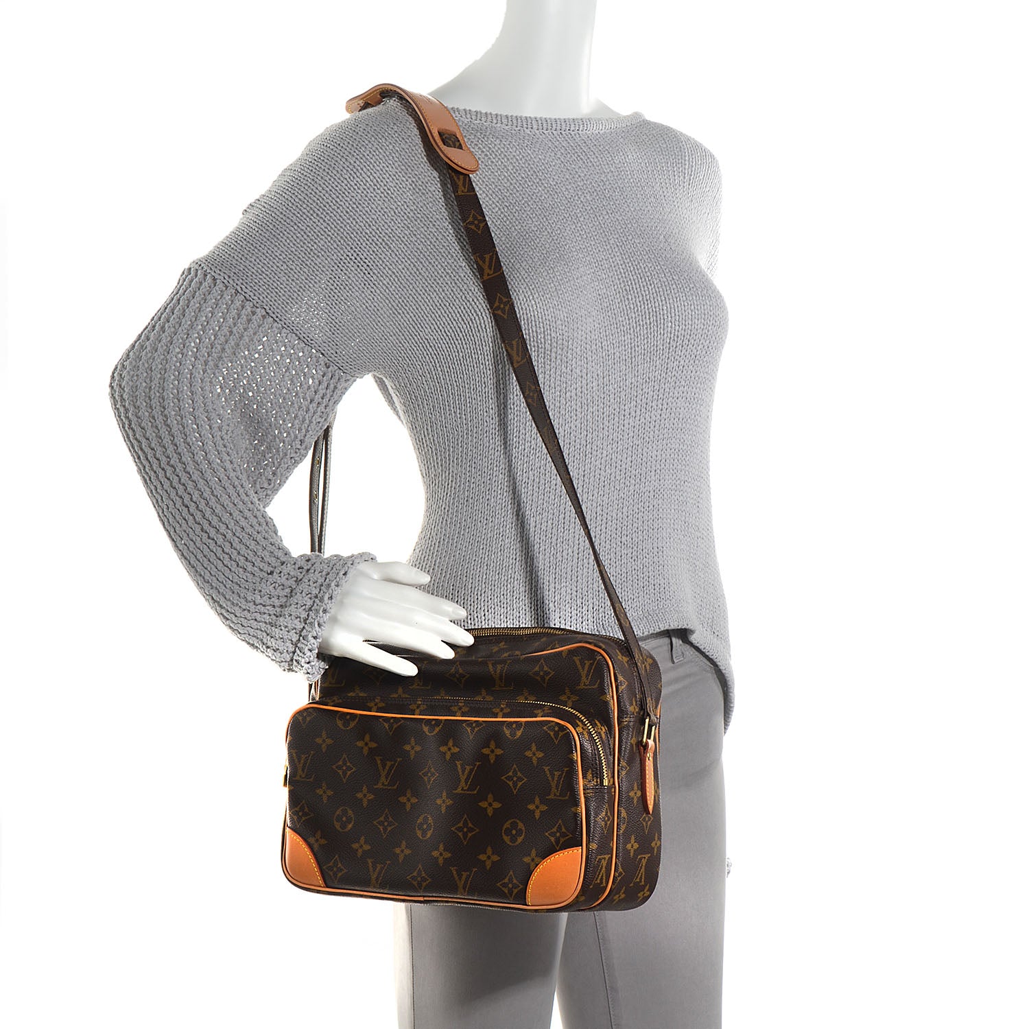 Louis Vuitton Monogram Nil 28 2 of 7