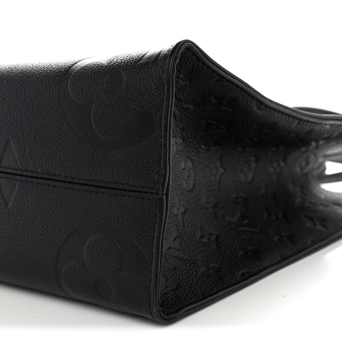 Empreinte Monogram Giant Onthego MM Black