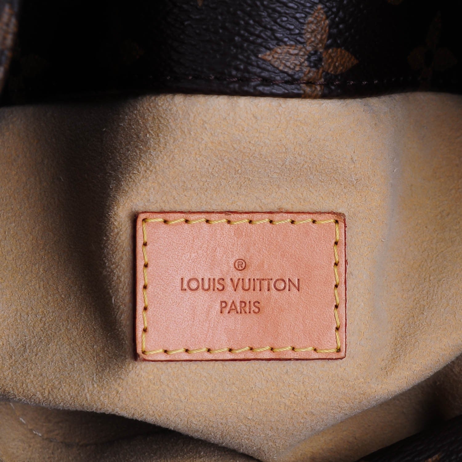 Louis Vuitton Monogram Artsy MM 6 of 9
