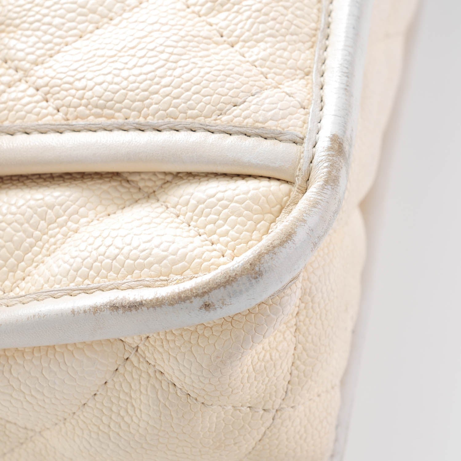 Chanel Caviar Quilted Medium French Riviera Flap White 13 of 16