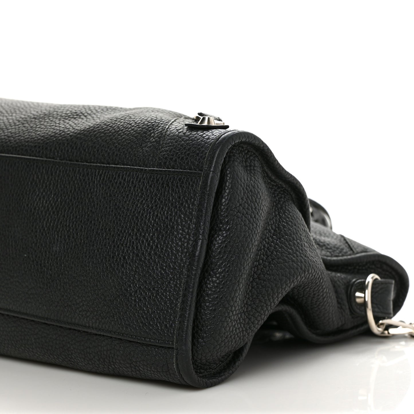 Vibrato Calfskin Classic Silver Hardware City Black