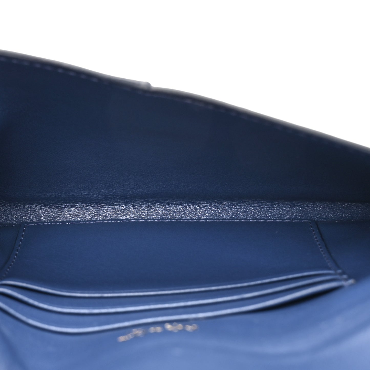 Saffiano City Calf Clutch With Chain Bluette