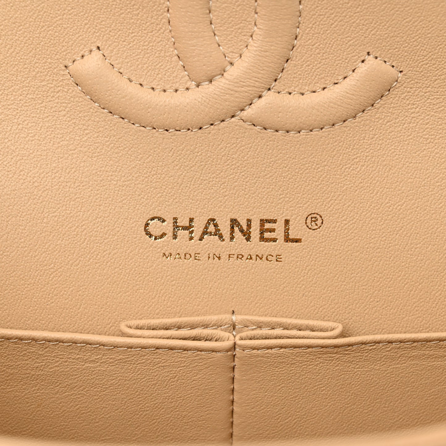 Caviar Quilted Medium Double Flap Beige Clair