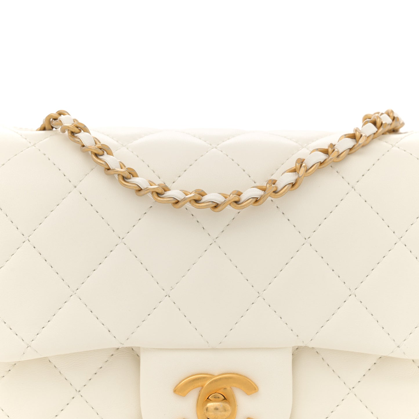 Lambskin Quilted Mini Pearl Crush Flap White