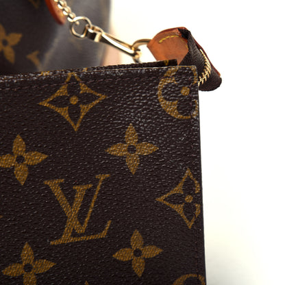 Louis Vuitton Monogram Petit Bucket 23 20 of 25