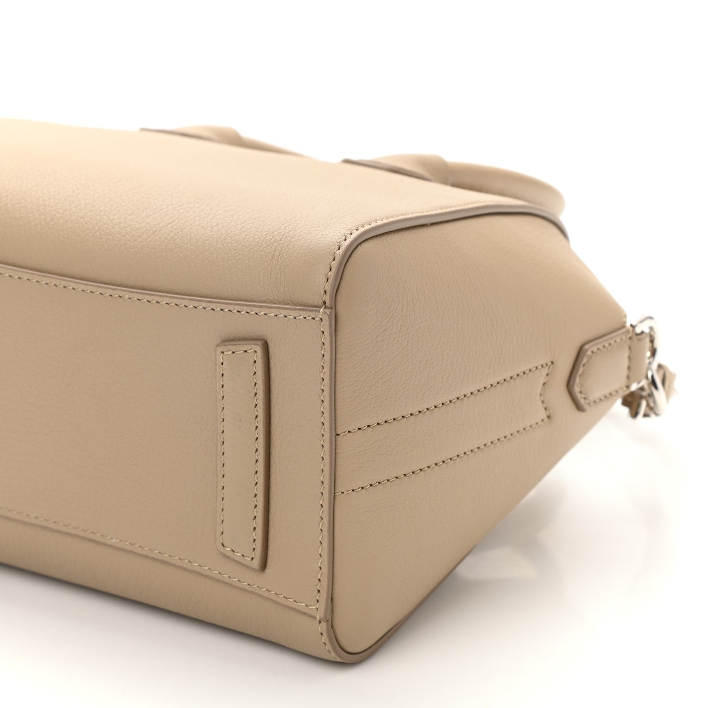 Sugar Goatskin Small Antigona Light Beige