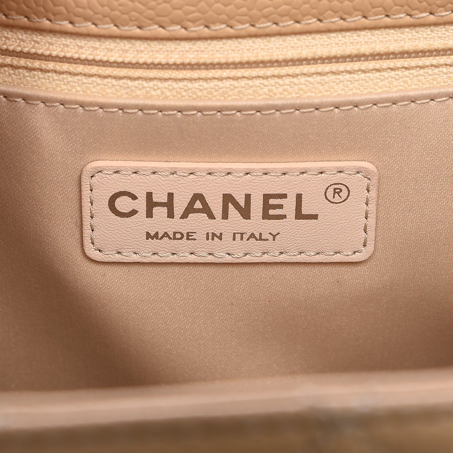 Caviar Quilted Grand Shopping Tote GST Beige Clair