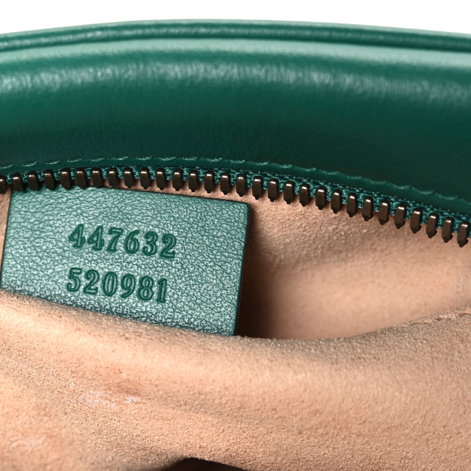 Gucci Calfskin Matelasse Small GG Marmont Chain Shoulder Bag Emerald Green 7 of 11
