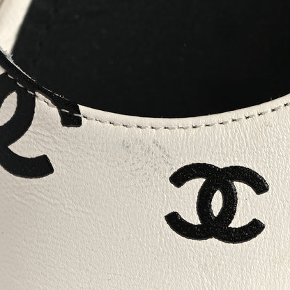 Chanel Printed Lambskin CC Sandals 39.5 White Black 9 of 9