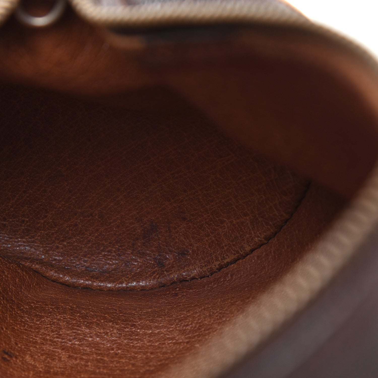 Louis Vuitton Monogram Papillon 30 9 of 31