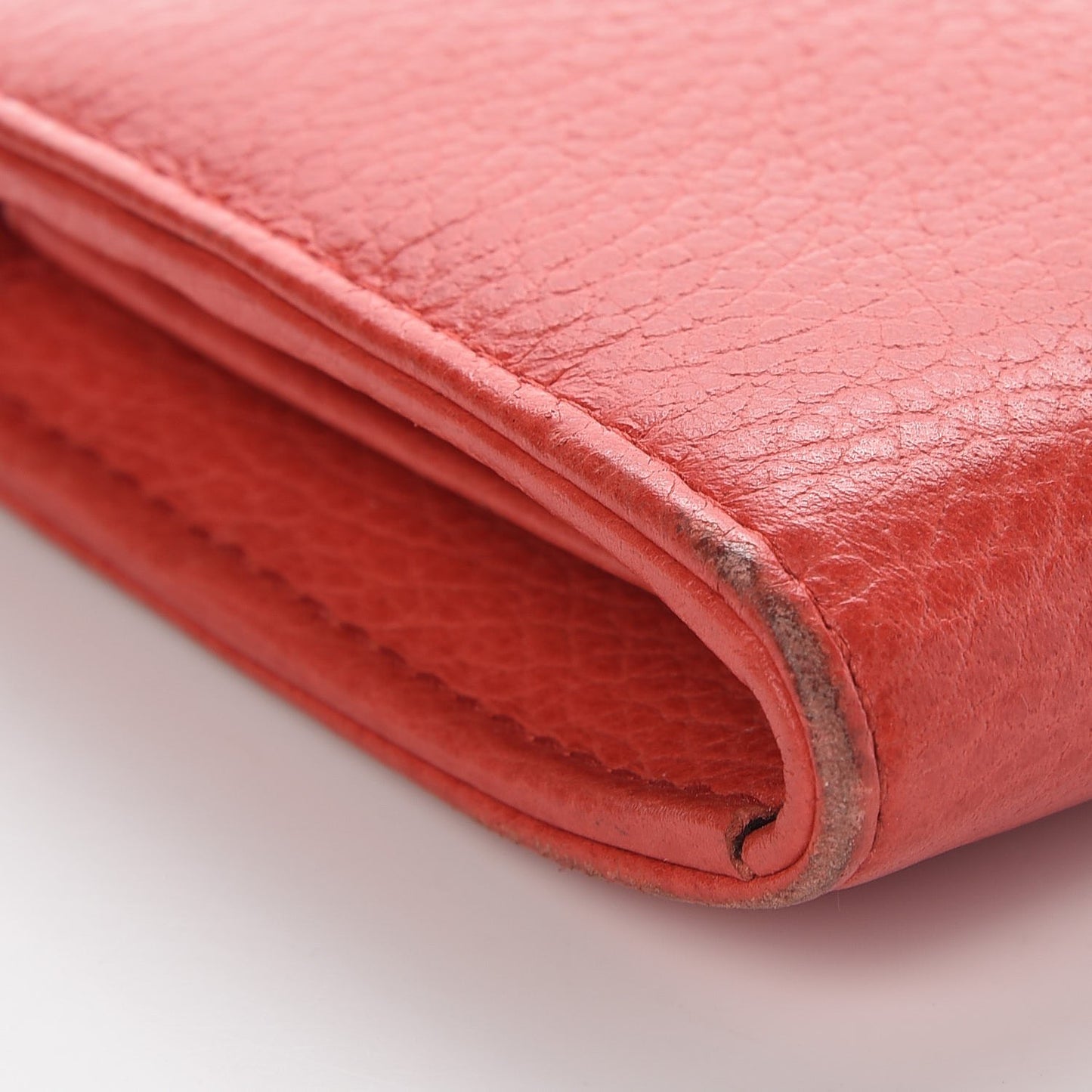 Pebbled Calfskin Donna Long Wallet Red