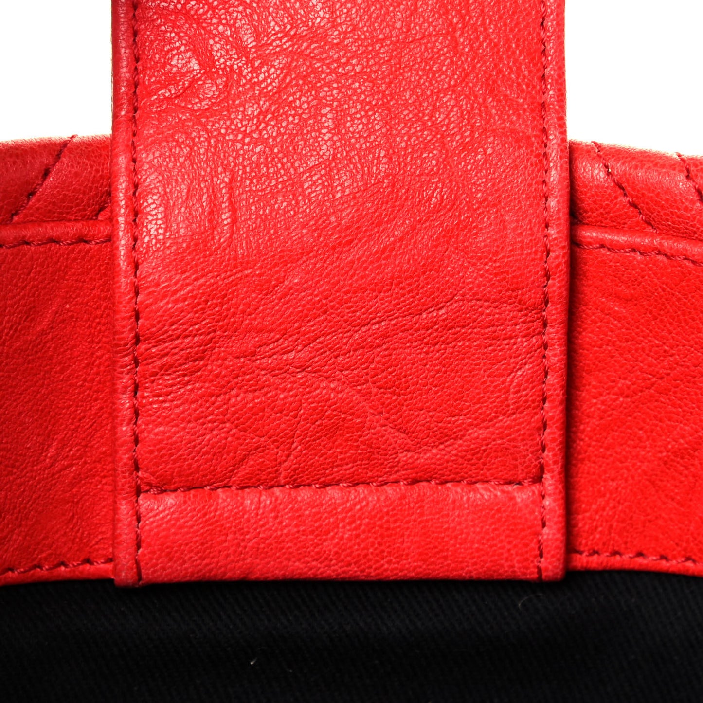 Wrinkled Lambskin Chevron Quilted Large Surpique Tote Red