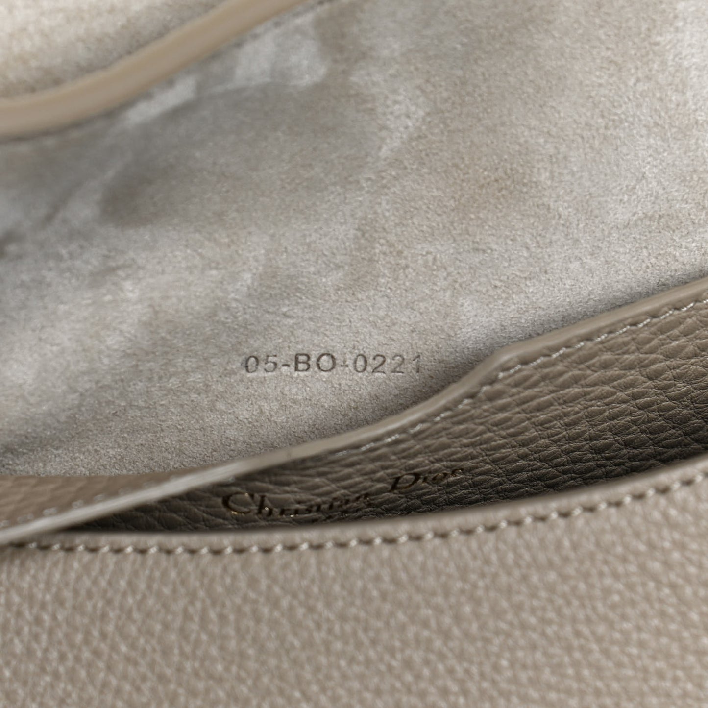 Grained Calfskin Large Bobby Flap Beige