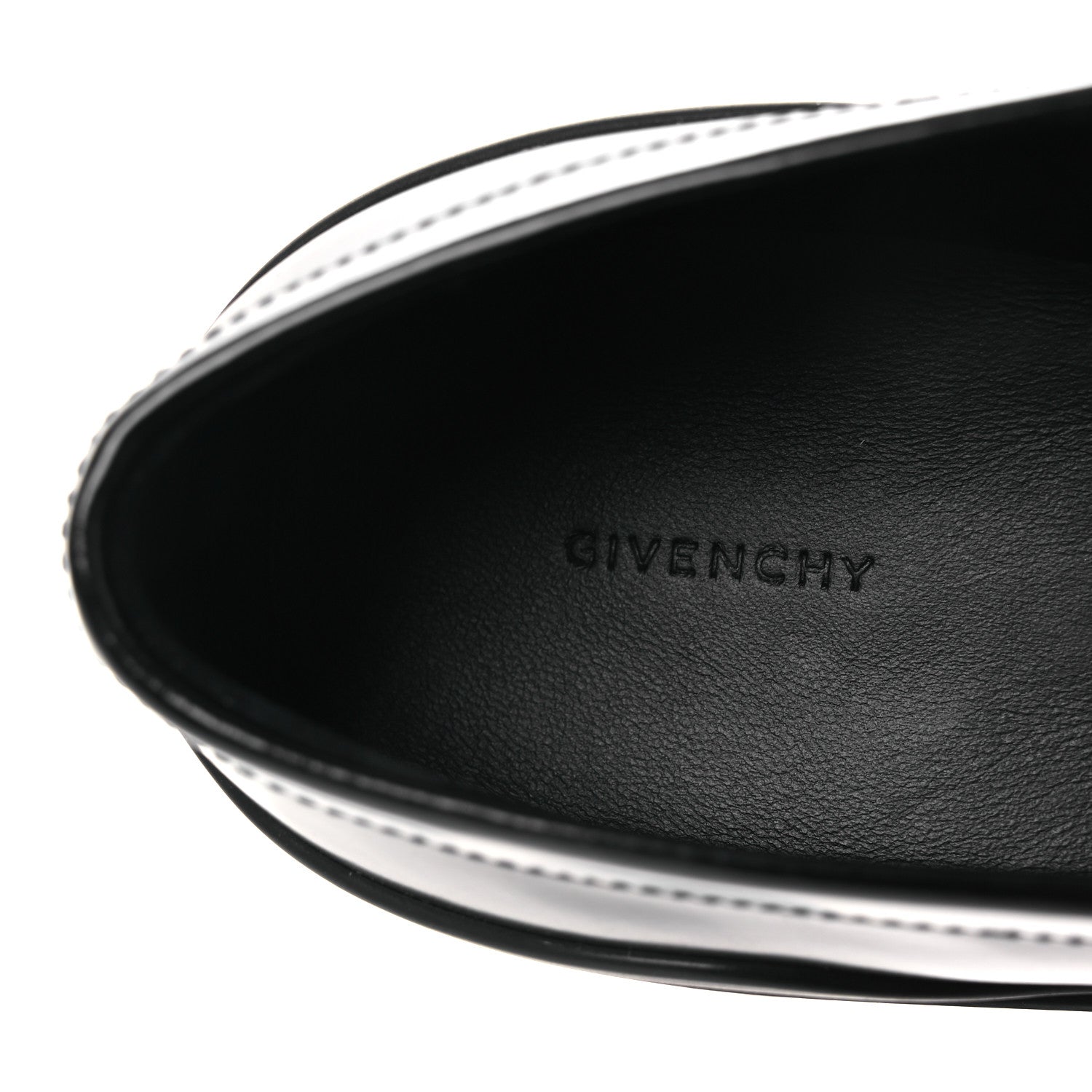 Givenchy Calfskin Terra Moccassins 40 Black 1816587 – FASHIONPHILE
