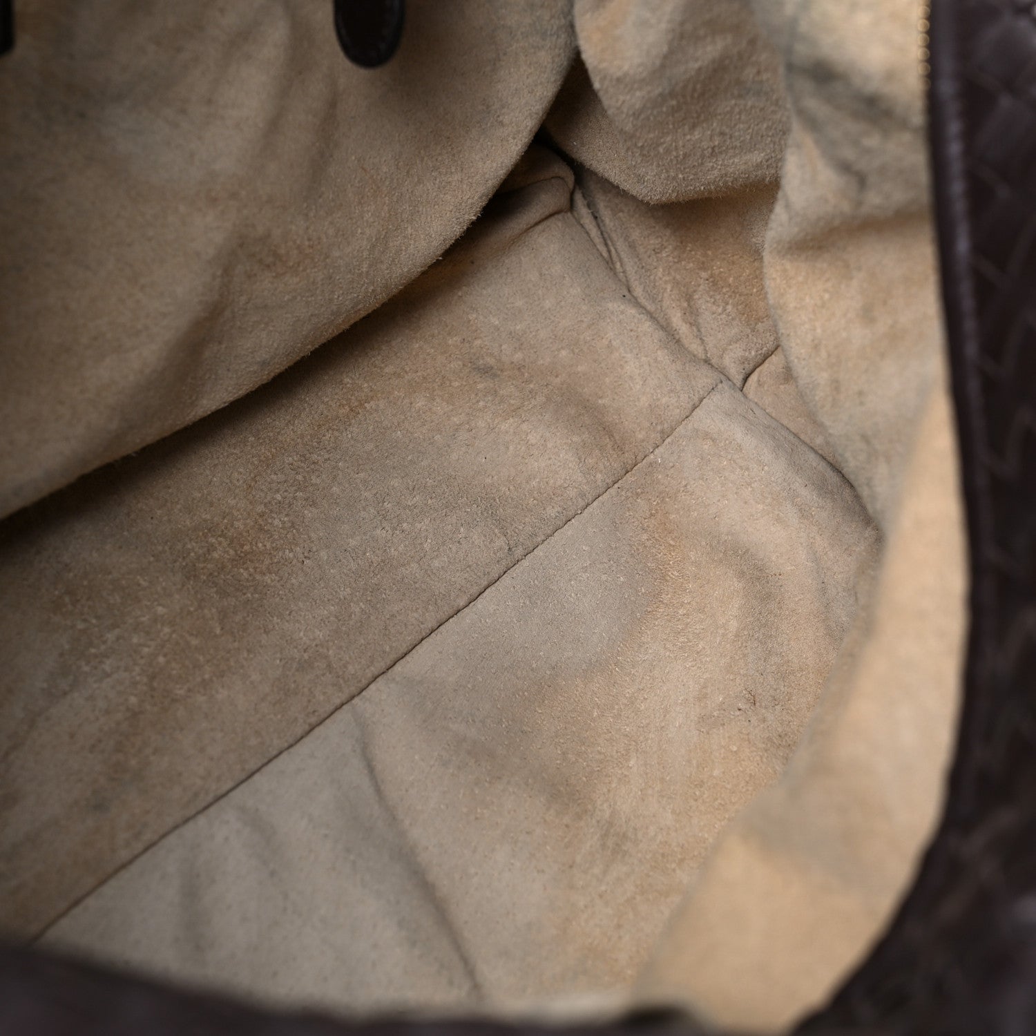 Bottega Veneta Nappa Intrecciato Montaigne Bag Ebano 10 of 23