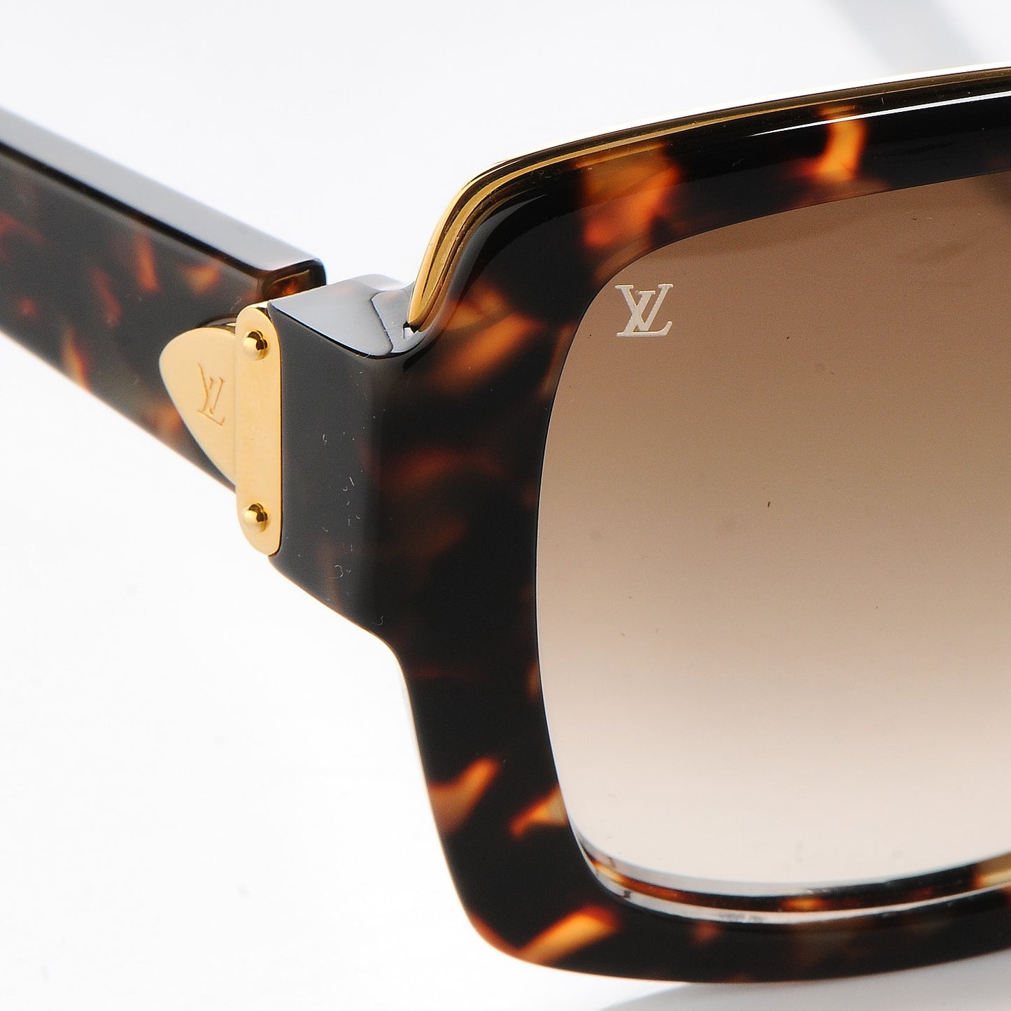Soupcon Carre Sunglasses Z0483W Dark Tortoise