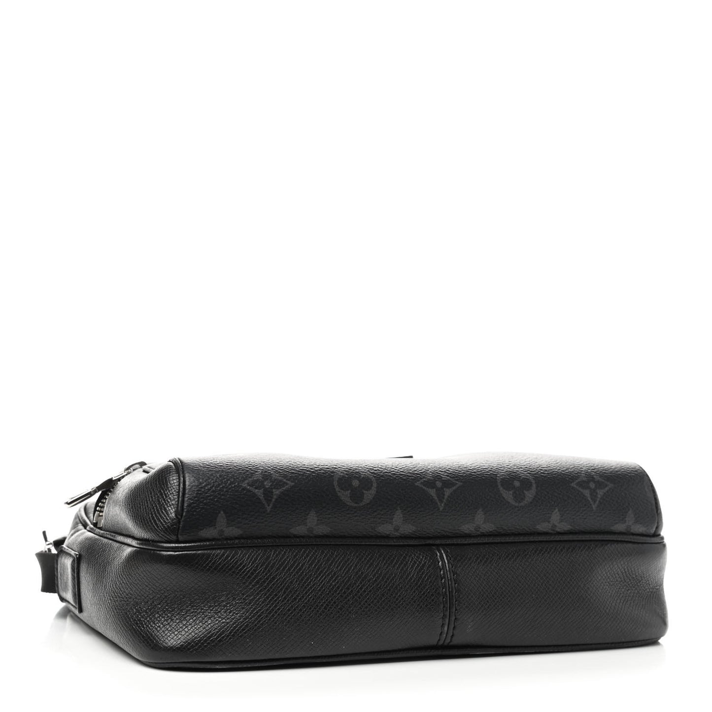 Taiga Monogram Eclipse Outdoor Messenger Black