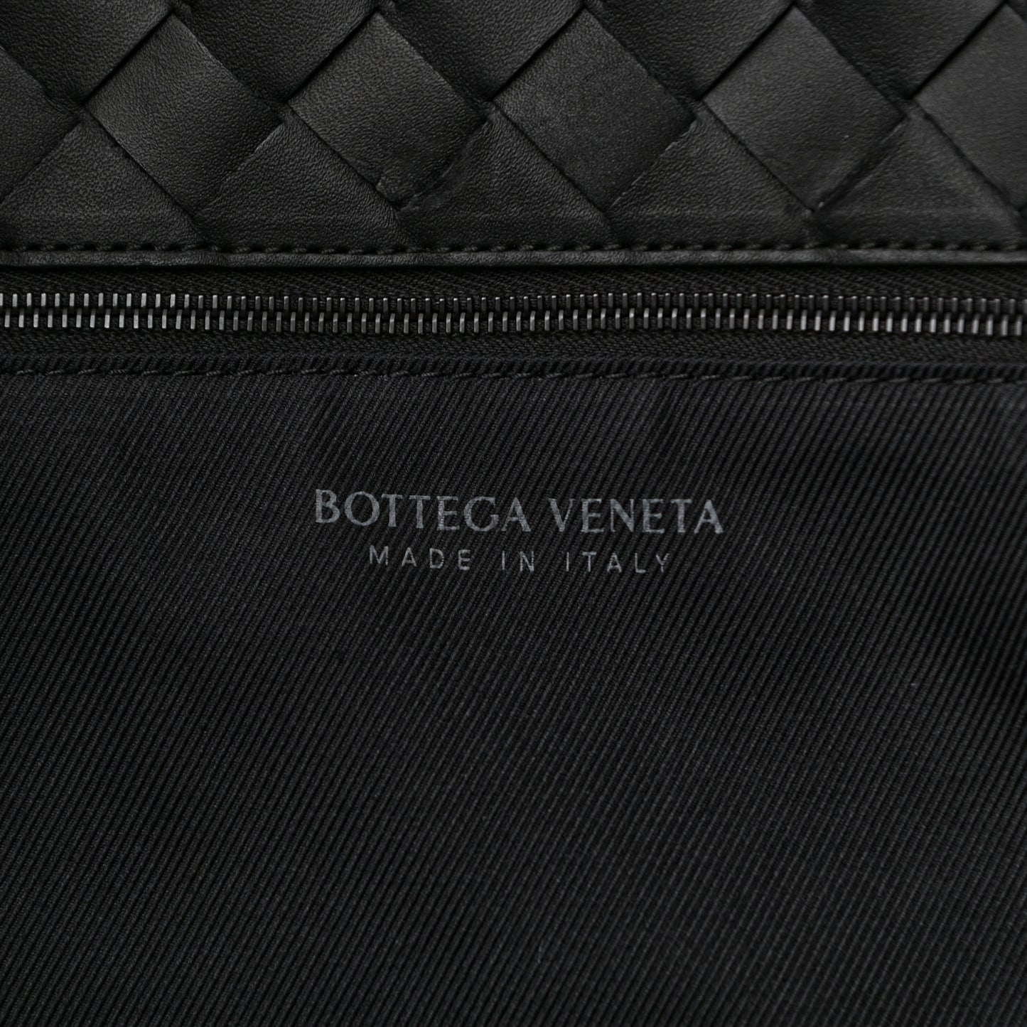 Nappa Intrecciato Large Cabat Black