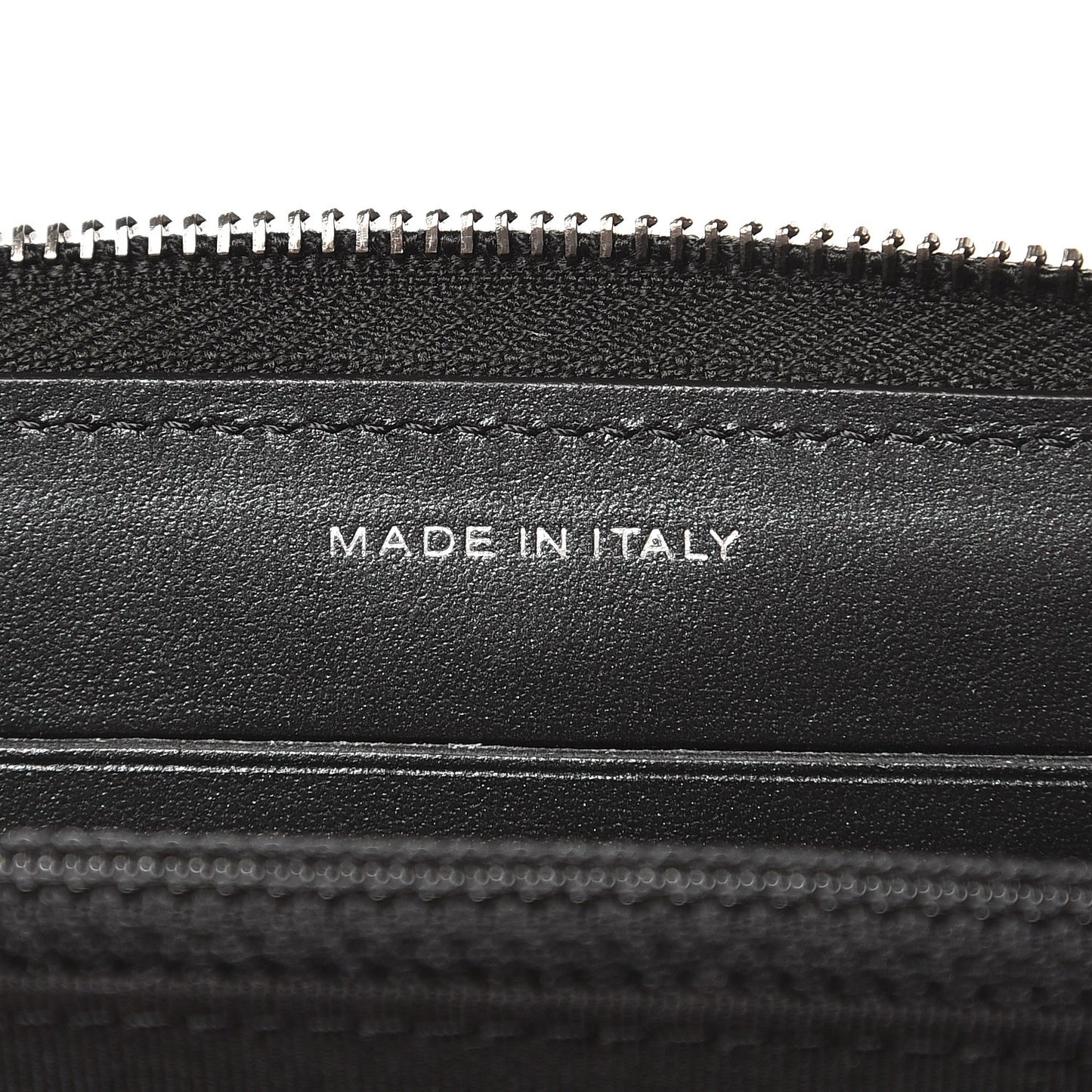 Iridescent Caviar Chevron Quilted Small Zip Around Wallet Black
