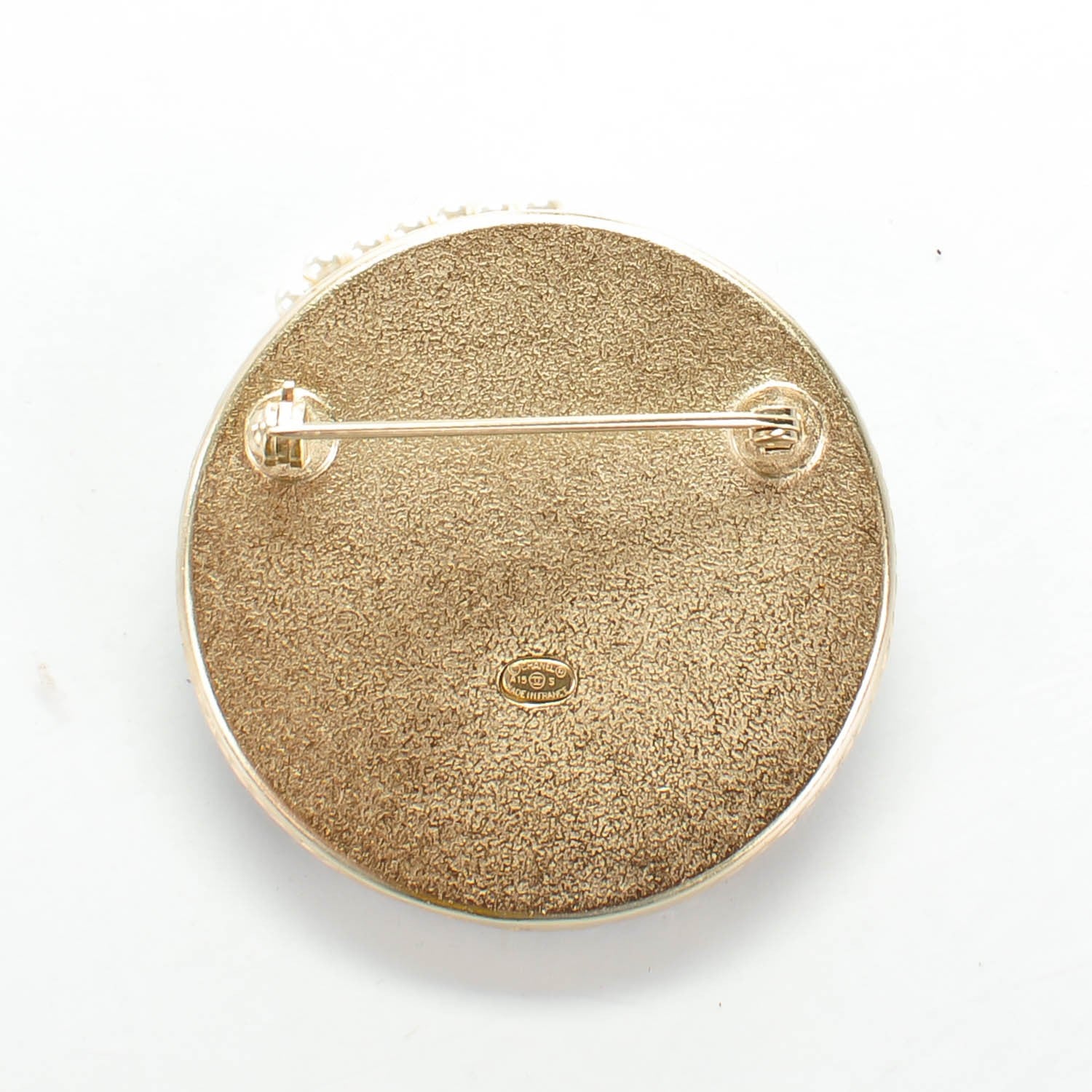 Chanel Coco Feministe Maize Feminine Pearl Brooch Gold 3 of 6