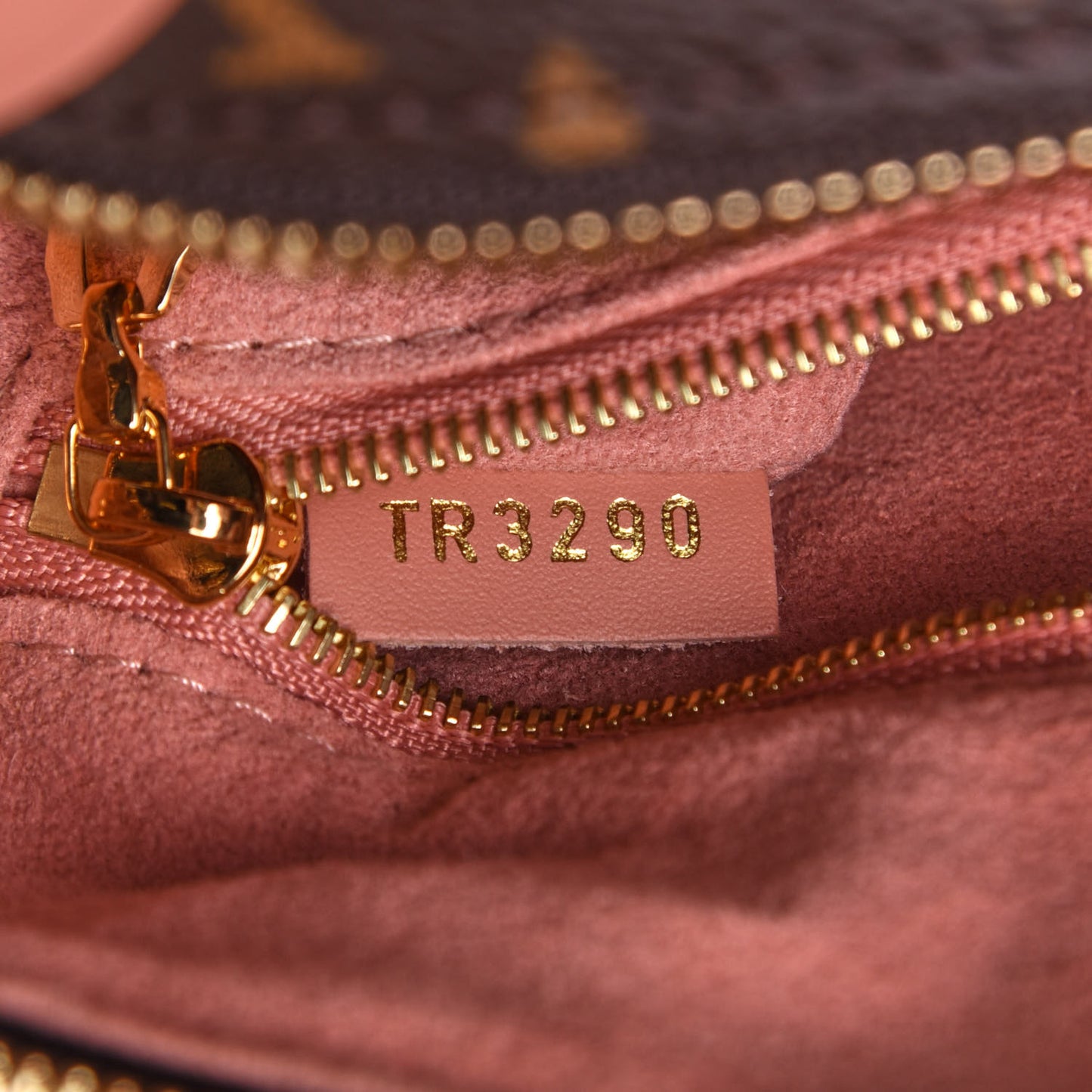 Monogram Petite Malle Souple Peach