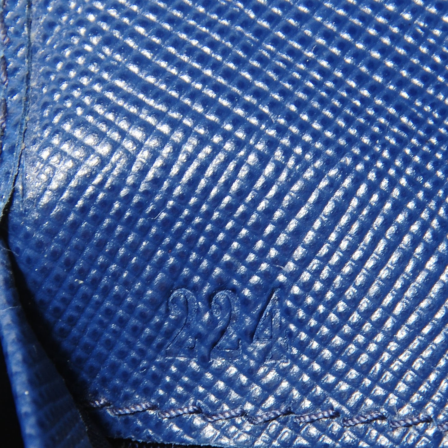 Saffiano Metal Continental Flap Wallet Bleuette