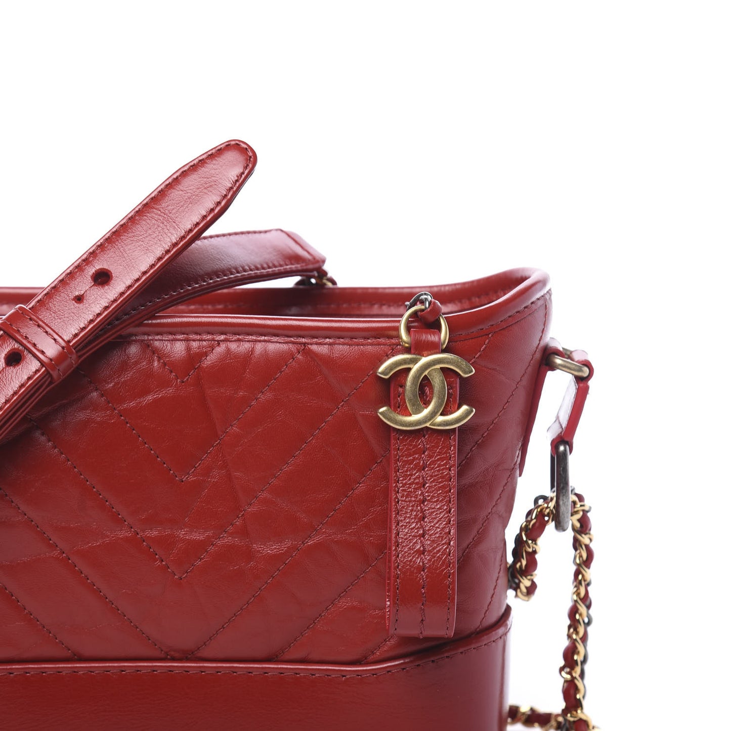 Aged Calfskin Chevron Quilted Small Gabrielle Hobo Red