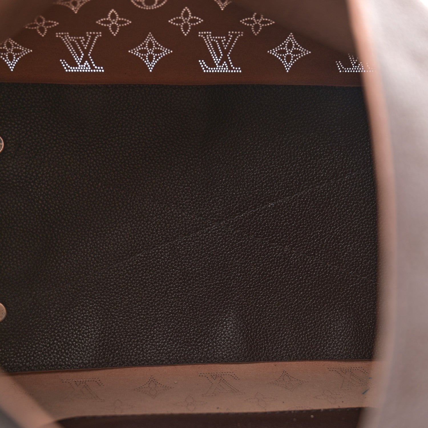 Louis Vuitton Mahina Carmel Hobo Chocolate 5 of 11