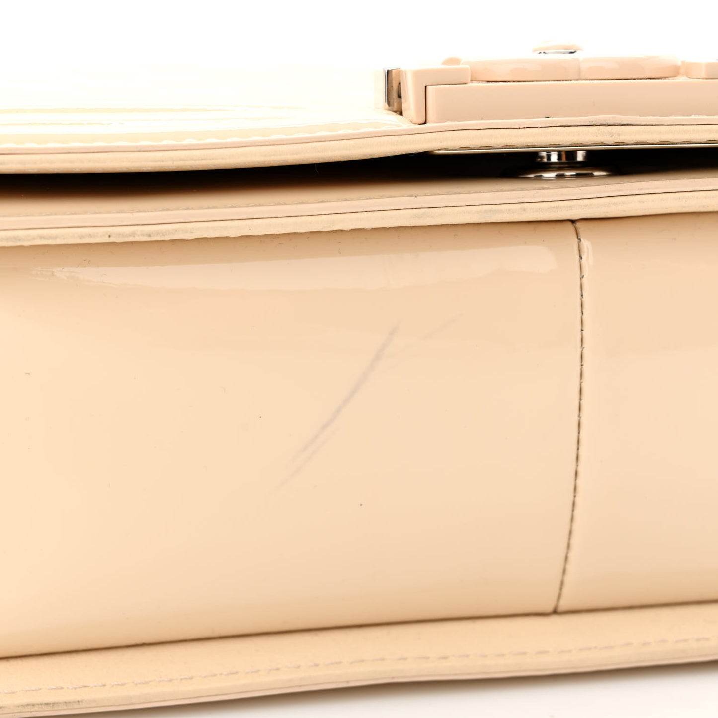 Patent Calfskin Quilted Medium Plexiglass Boy Flap Beige