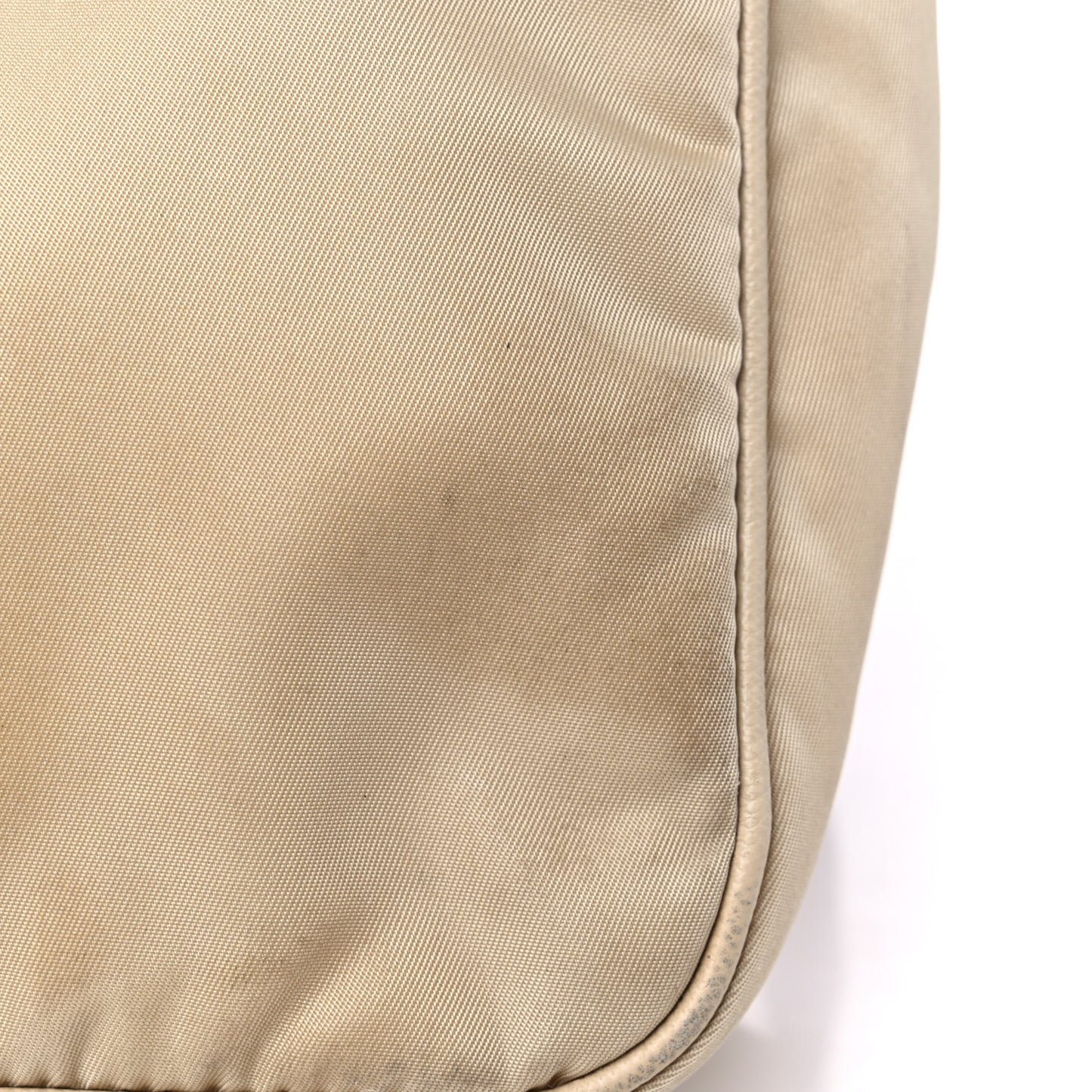 Nylon Re-Edition 2005 Shoulder Bag Cammeo