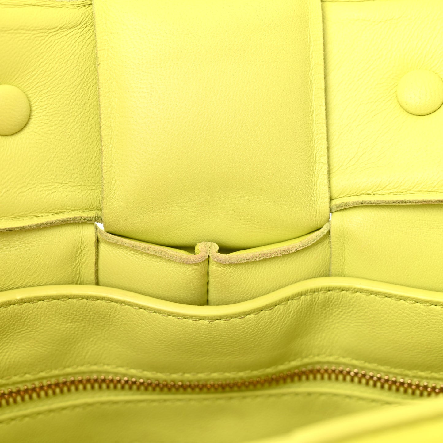 Lambskin Maxi Intreccio Padded Chain Cassette Crossbody Bag Seagrass