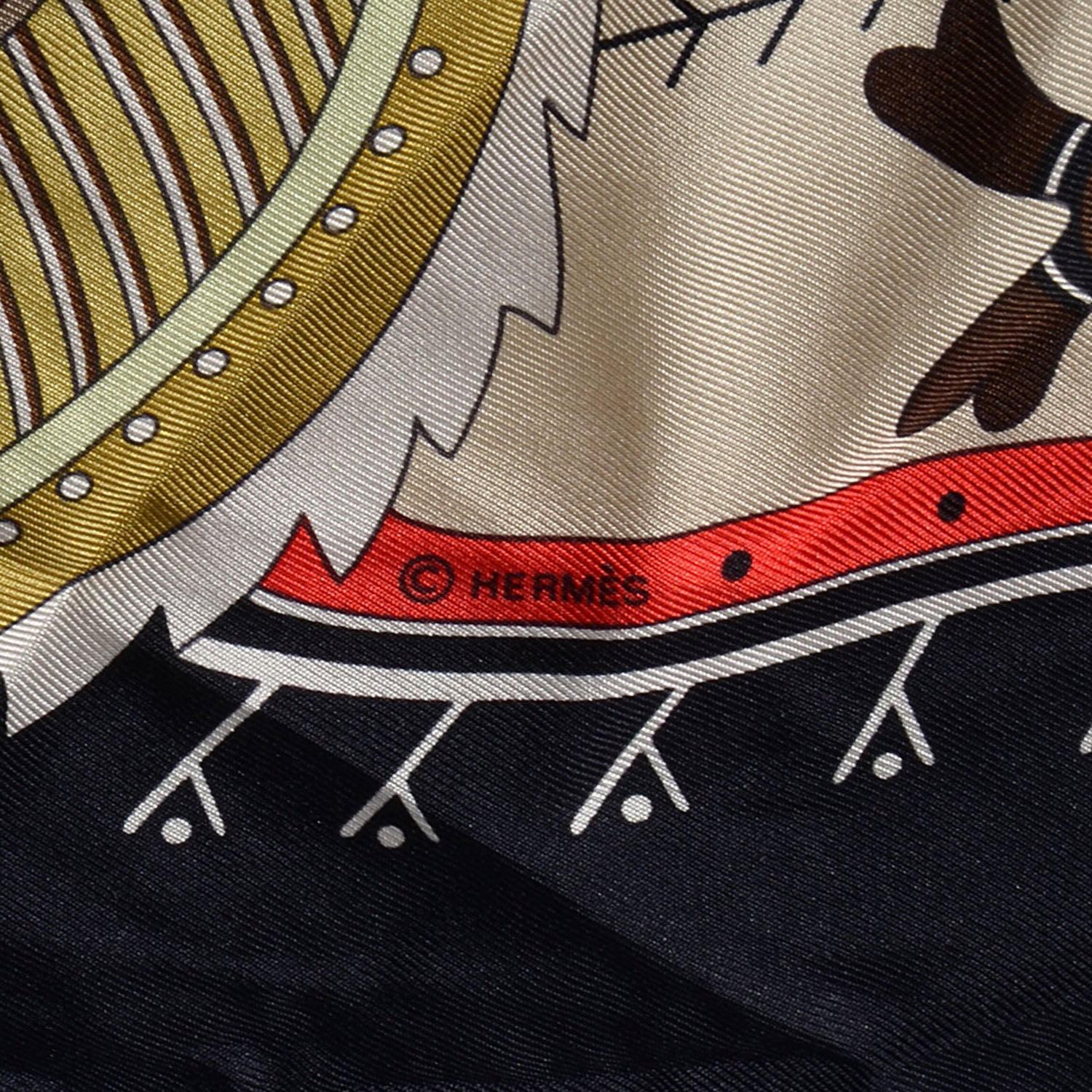 Hermes Silk La Vie Du Grand Nord Scarf 90 Noir Sepia Bronze 5 of 6
