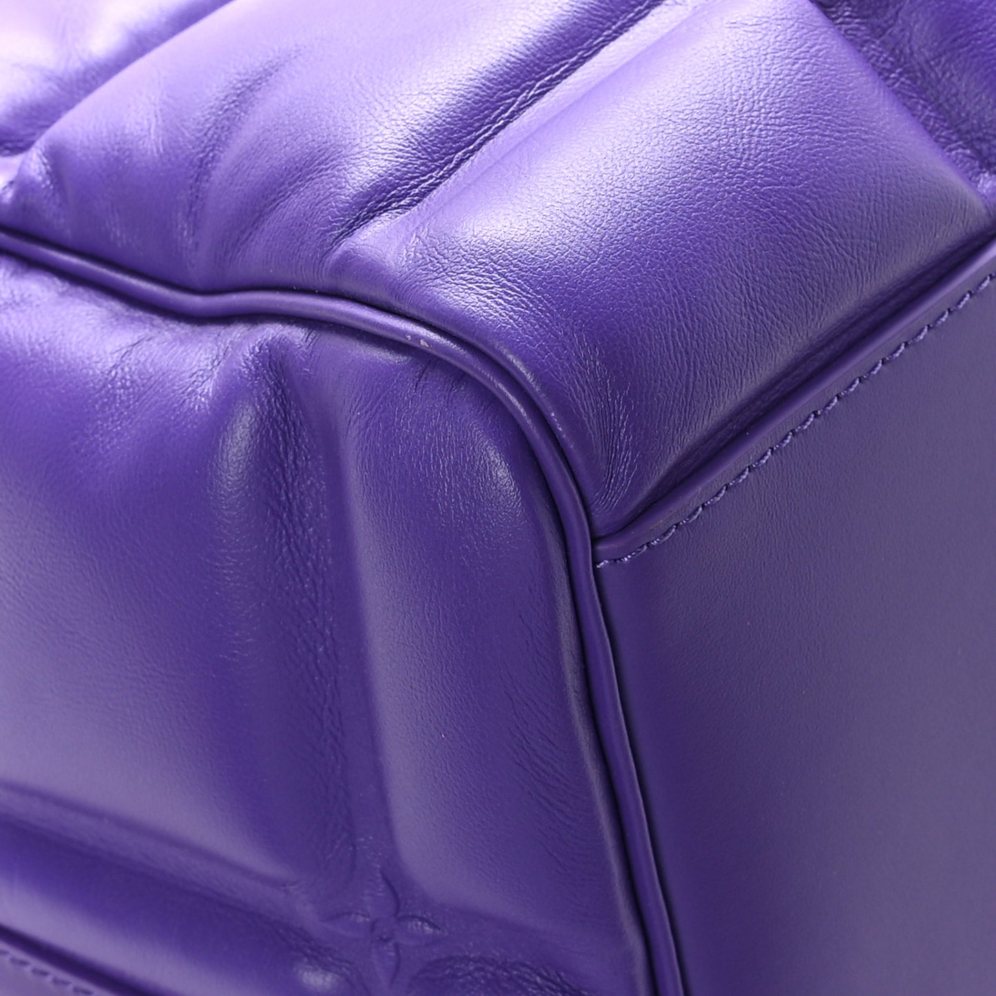 Calfskin Puffy Keepall 50 Bandouliere Violet
