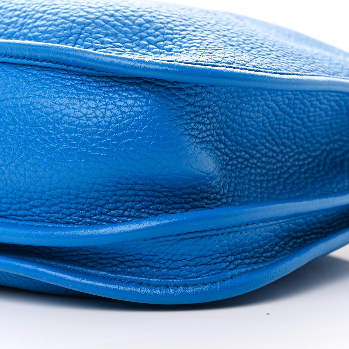 Taurillon Clemence Evelyne III PM Bleu Hydra