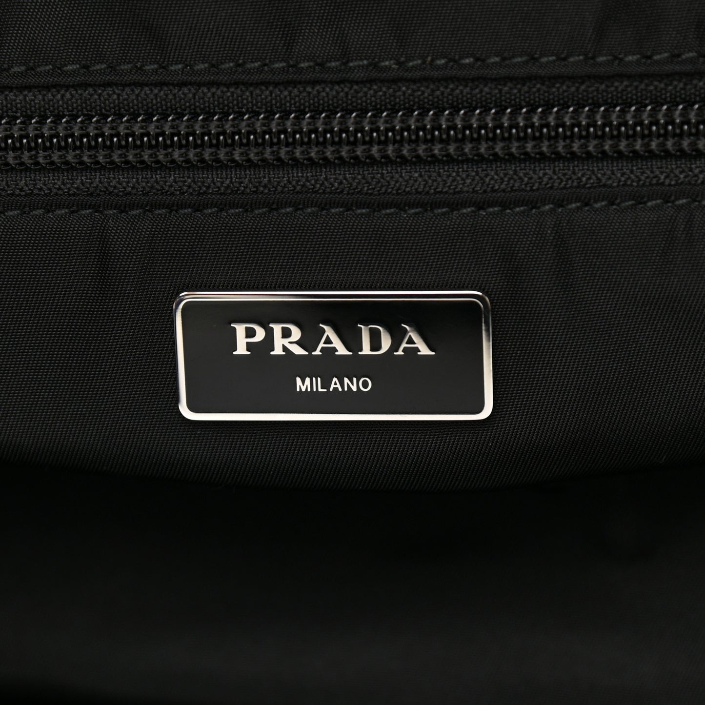 Nylon Tessuto Montagna Messenger Bag Black