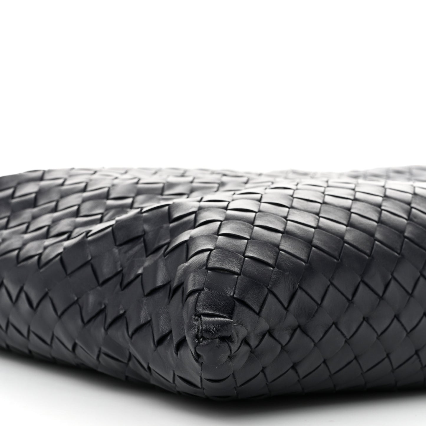 Calfskin Intrecciato Large Hop Space