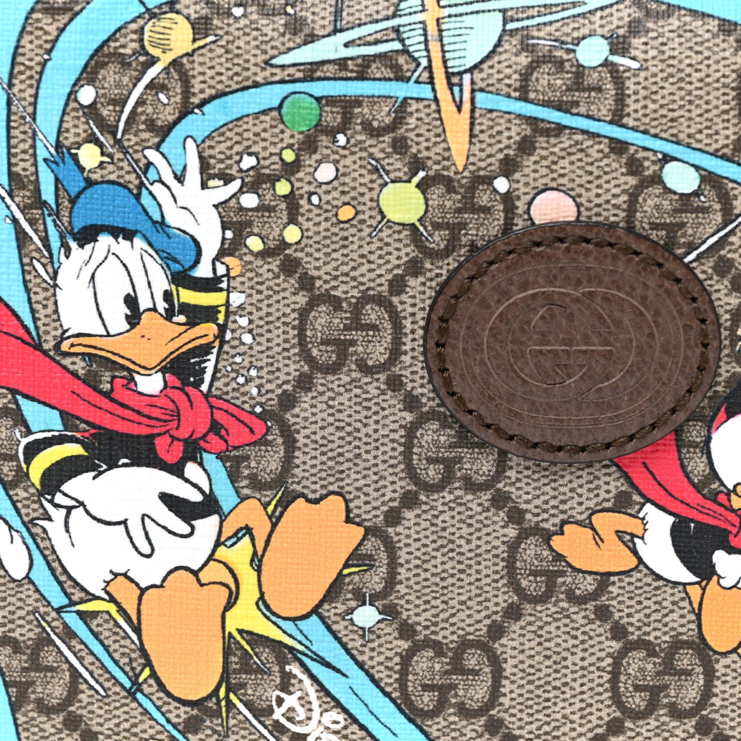 X DISNEY GG Supreme Monogram Donald Duck Small Interlocking G Belt Bag 80 32 Beige Multicolor New Acero