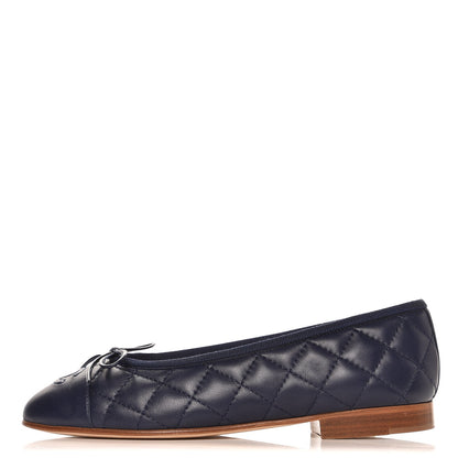Chanel Lambskin Quilted CC Cap Toe Ballerina Flats 35 Navy 1 of 9