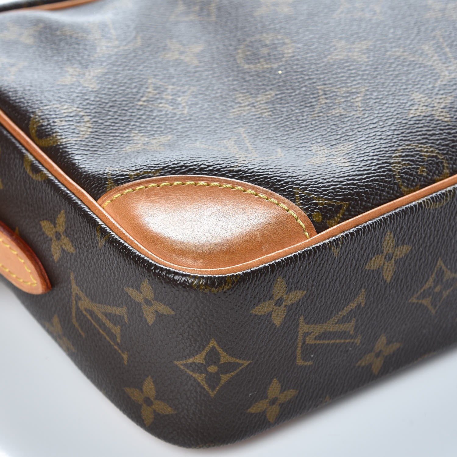 Louis Vuitton Monogram Trocadero 27 10 of 20
