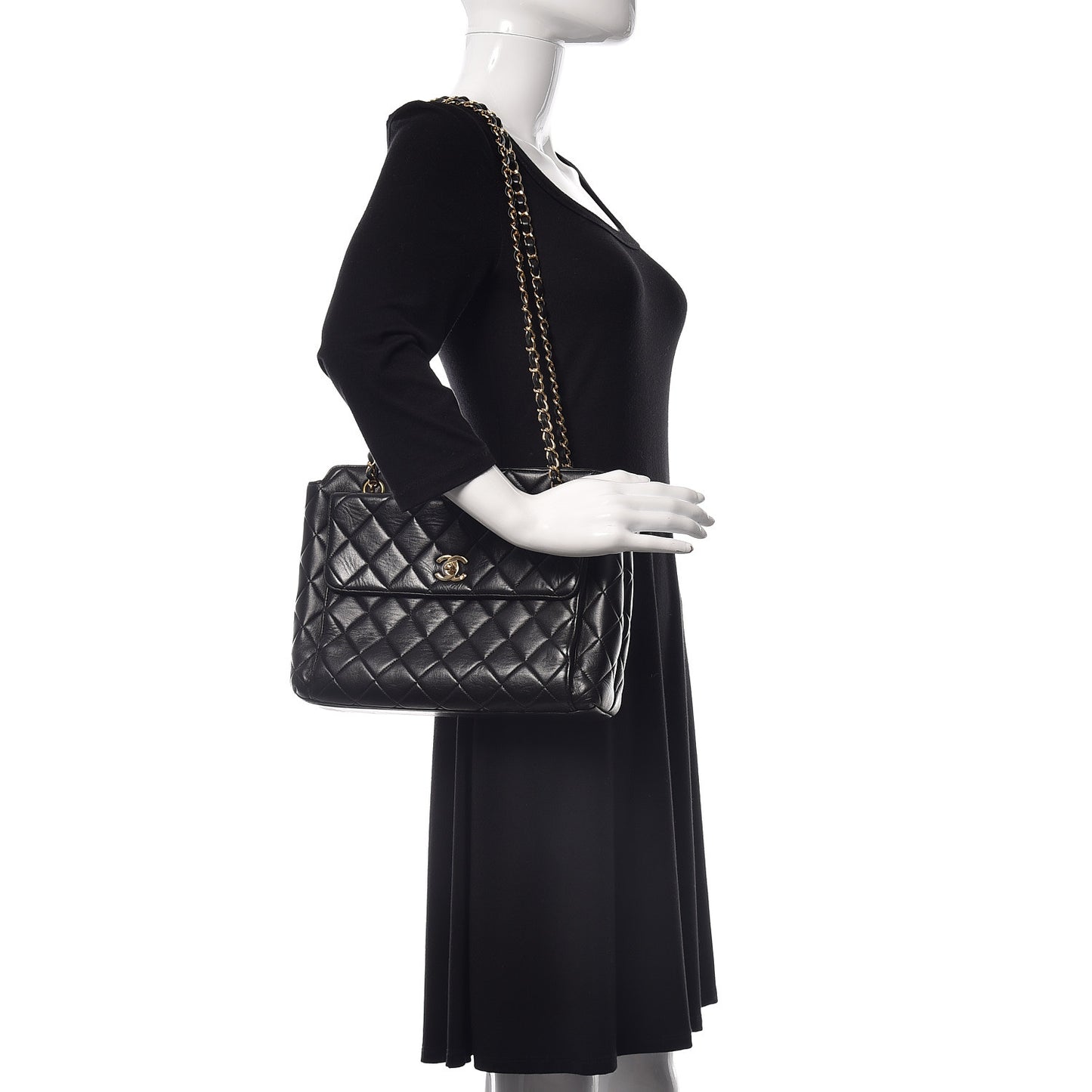Lambskin Quilted Shoulder Bag Black
